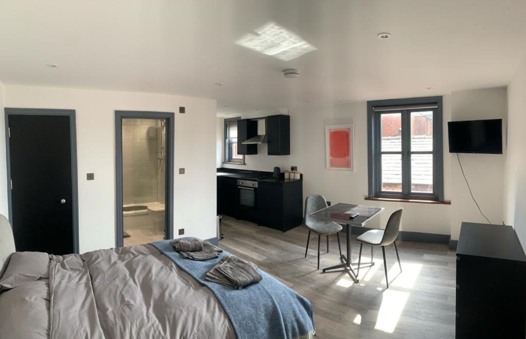 Craft Court Aparthotel Southport Exteriör bild