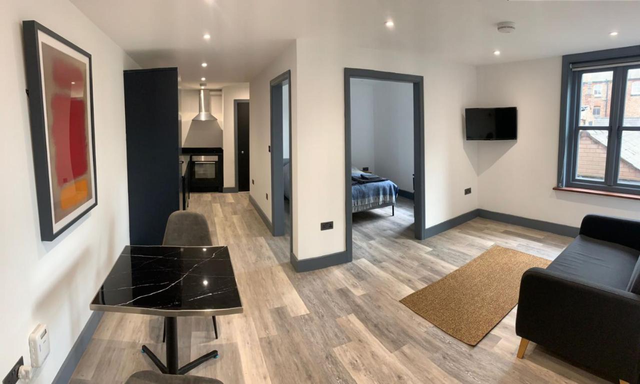 Craft Court Aparthotel Southport Exteriör bild
